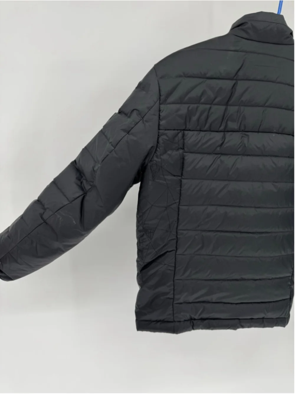 BOSS Men's Black Puffer Jacket with Gold Accents, Size L - Picture 3 of 10